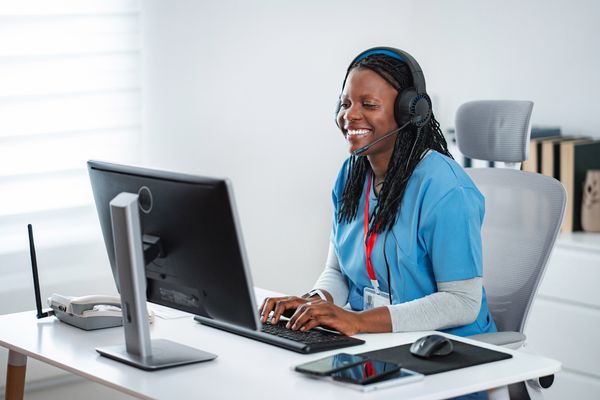 10 of the Best Nursing Jobs for Introverts