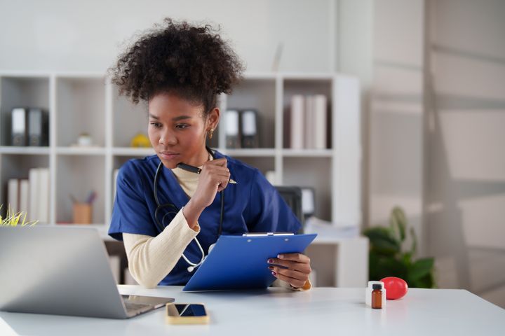 A nurse researches continuing education for oncology nurses.