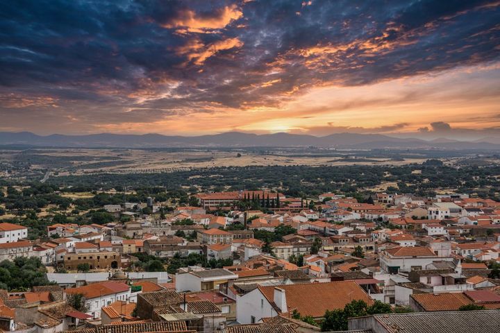 Picture of Albuquerque town from an aerial view at sunset