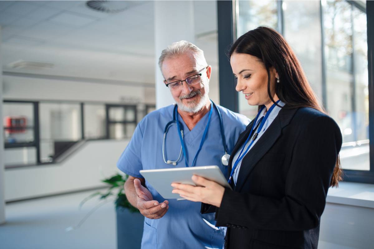 How to Become a Chief Nursing Officer