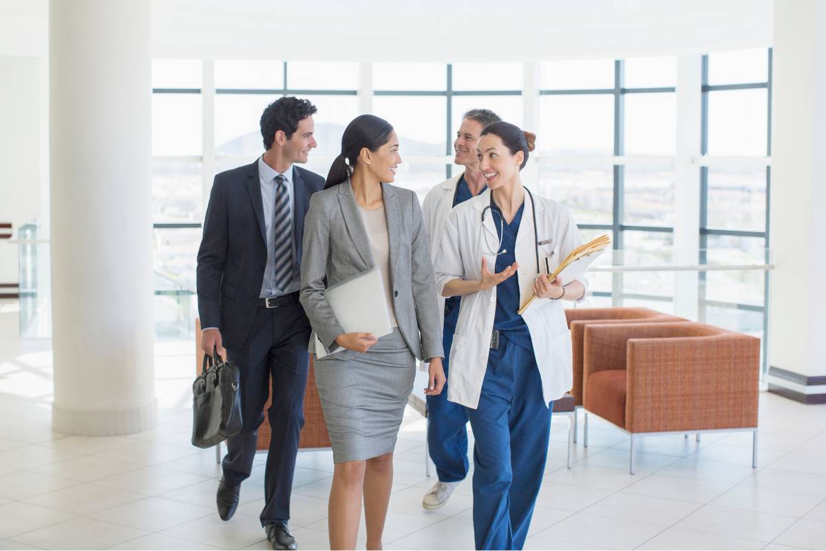 How to Become a Hospital Administrator