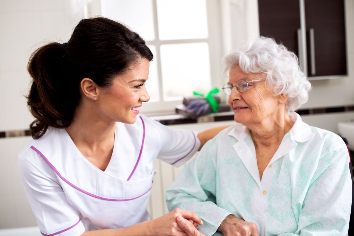 Nurse specialized in long term care