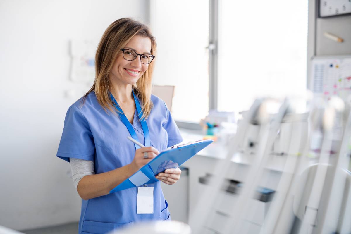 A nurse works on their Utah nurse license renewal process.
