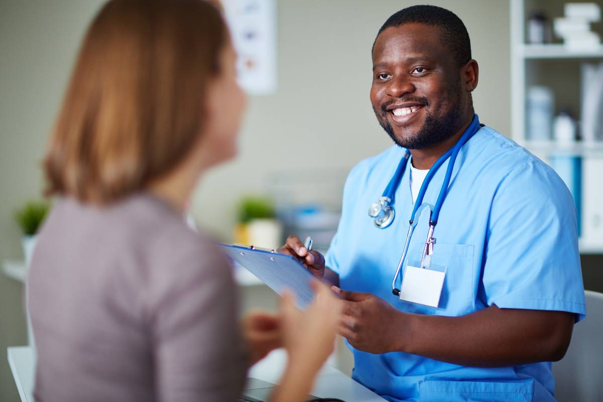 A man answers, What is an FNP in nursing?